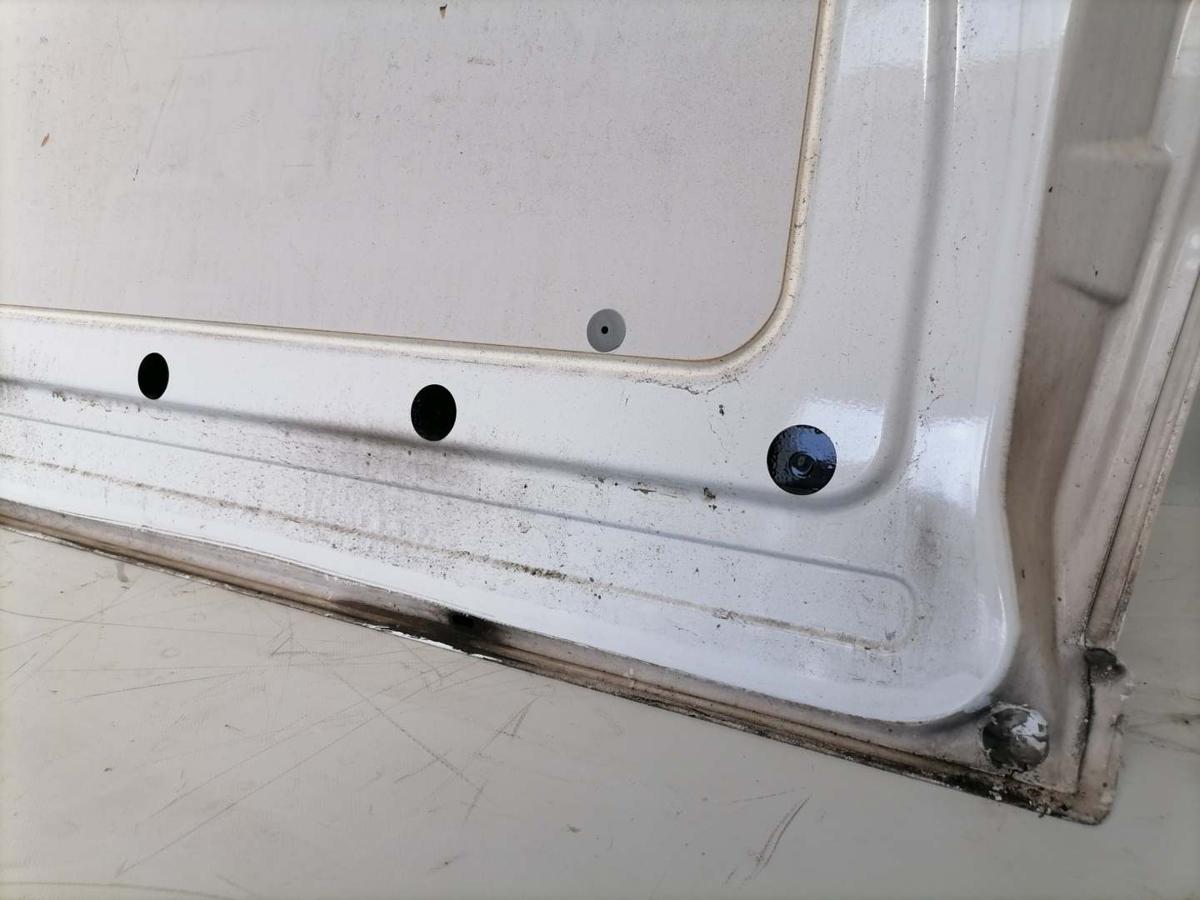 Mercedes Vito 447 original Schiebet&uuml;r rechts 9147 Arktikwei&szlig; Kastenwagen Bj.2022